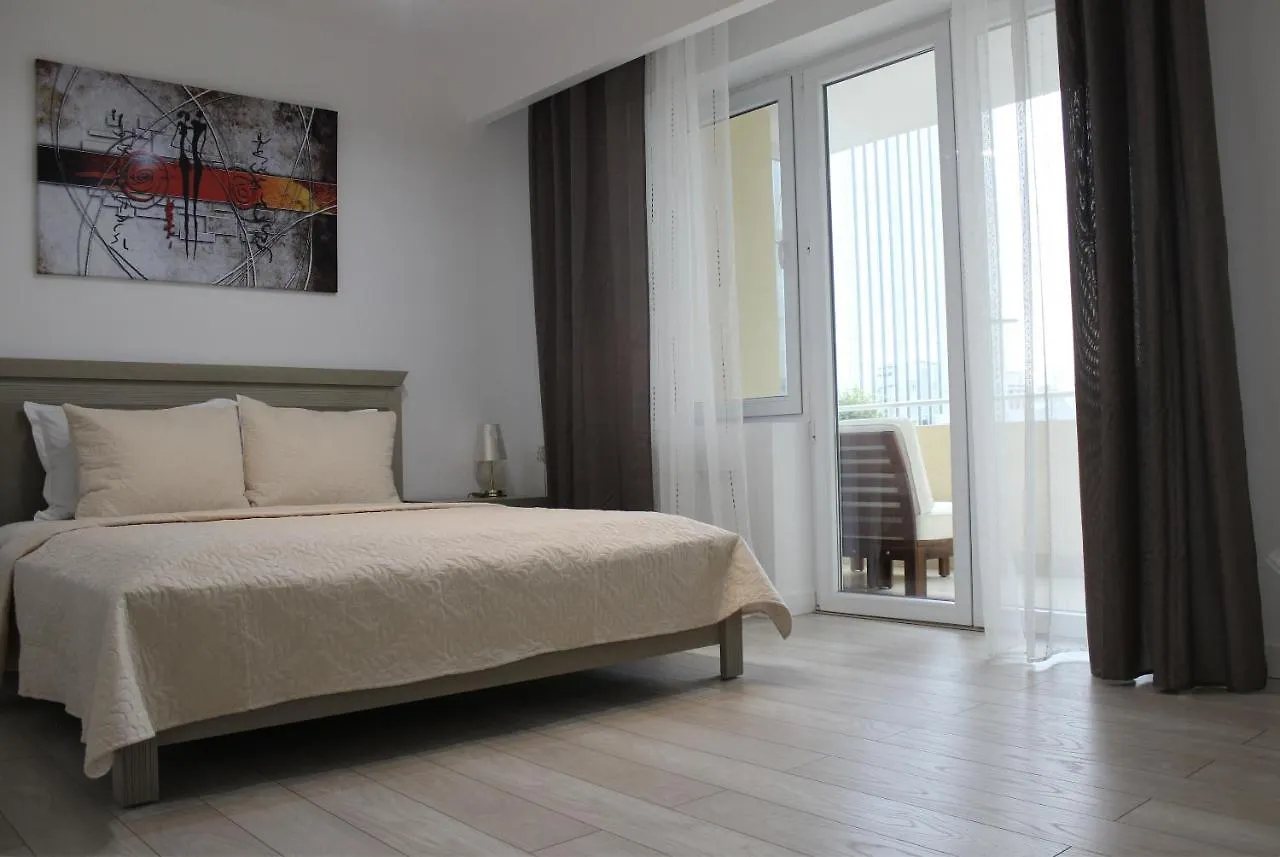 アパートホテル Luxury City Center Apartment - Romana ブカレスト