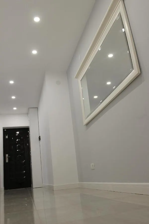 Luxury City Center Apartment - Romana ブカレスト